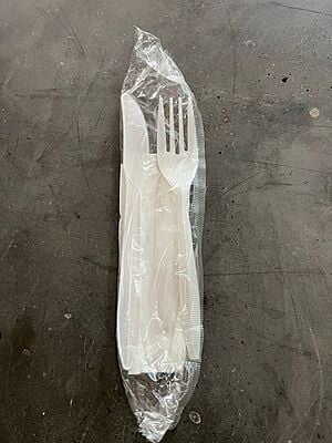 Set 3pcs Tenedor, Cuchillo, Servilleta Mediano Blanco