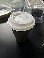 Tapadera Blanca para Vaso de Cafe 8oz RISTRA 50unds